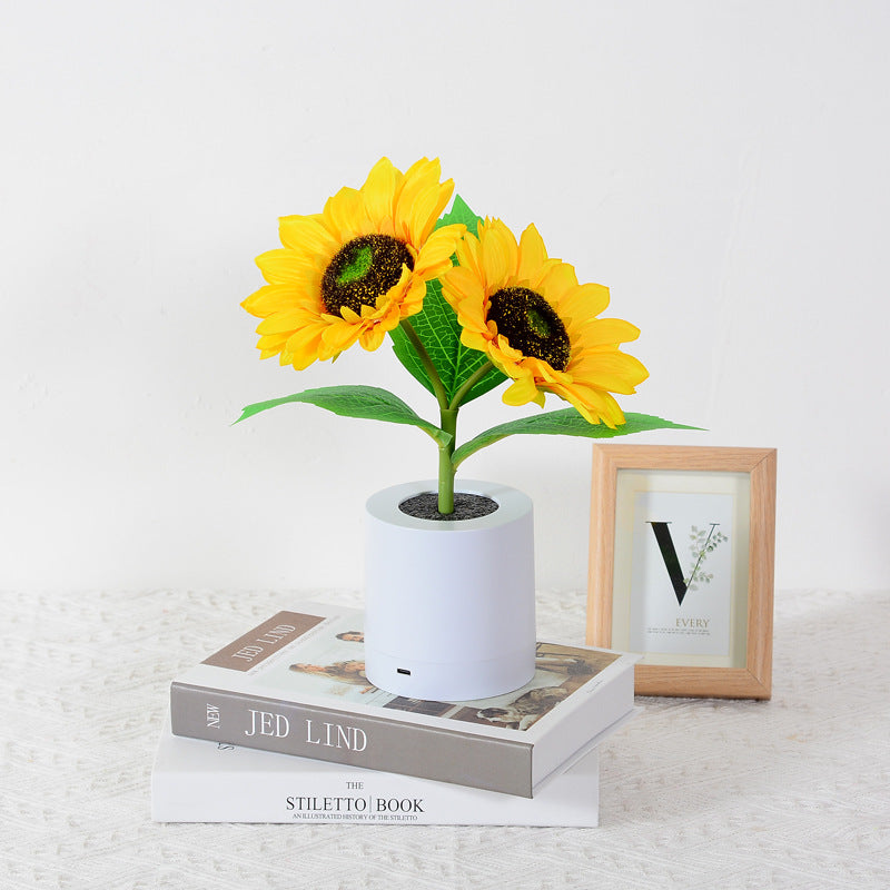 Shimmering Sunflower Lamp