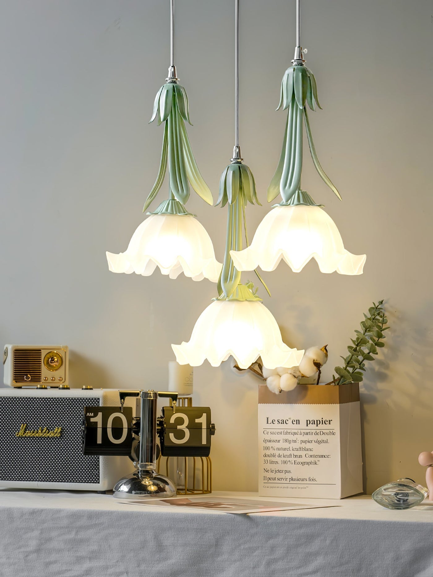 Lily of the valley pendant light – Misterlamp Auckland