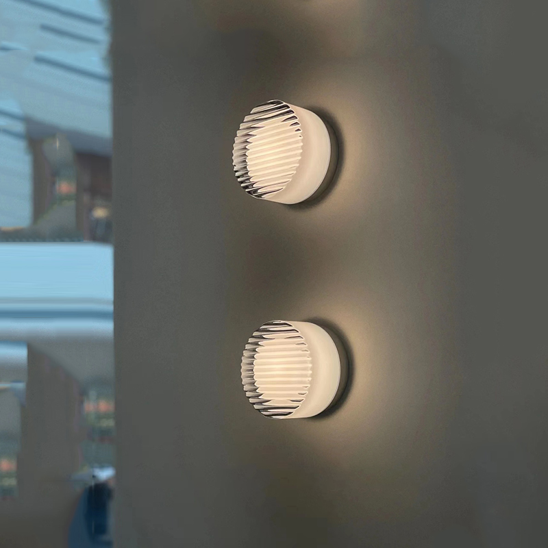Modern LED wall light for indoors and outdoors