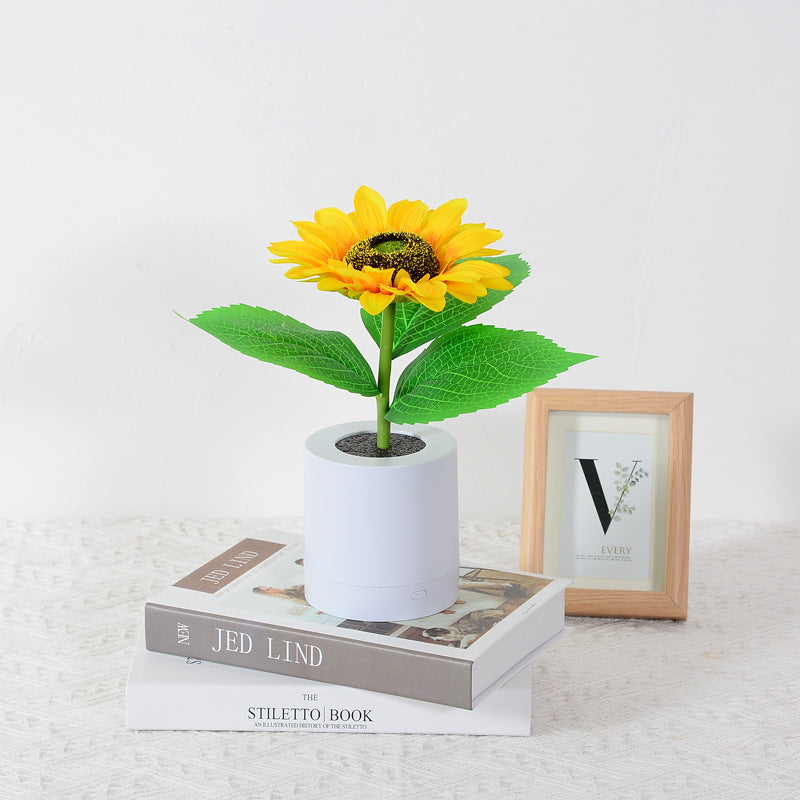 Shimmering Sunflower Lamp