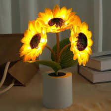 Shimmering Sunflower Lamp