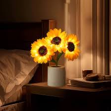 Shimmering Sunflower Lamp